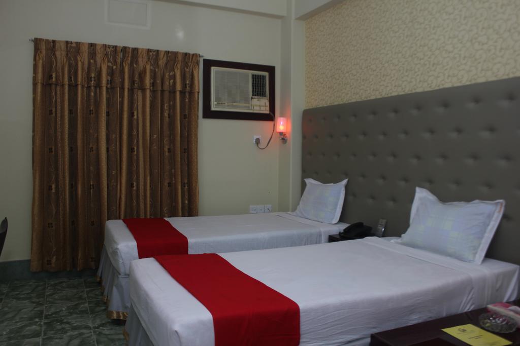 Golden Inn Chattagram Ltd Читагонг Екстериор снимка