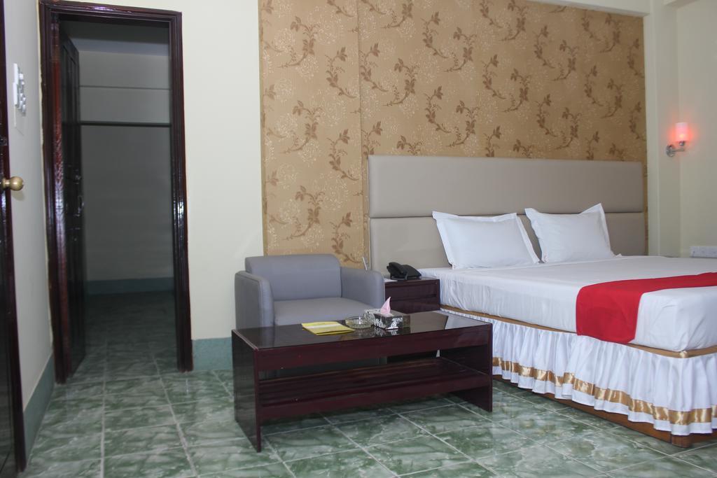 Golden Inn Chattagram Ltd Читагонг Екстериор снимка